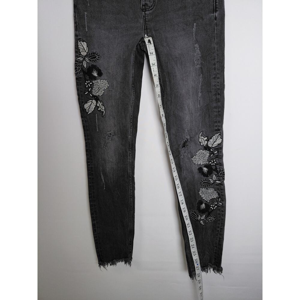 ZARA Trafaluc Embroidered Jeans Black Denim Size 4 - Picture 8 of 10